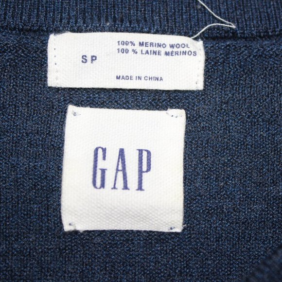 GAP Blue Long-Sleeve V-Neck - Picture 2 of 3